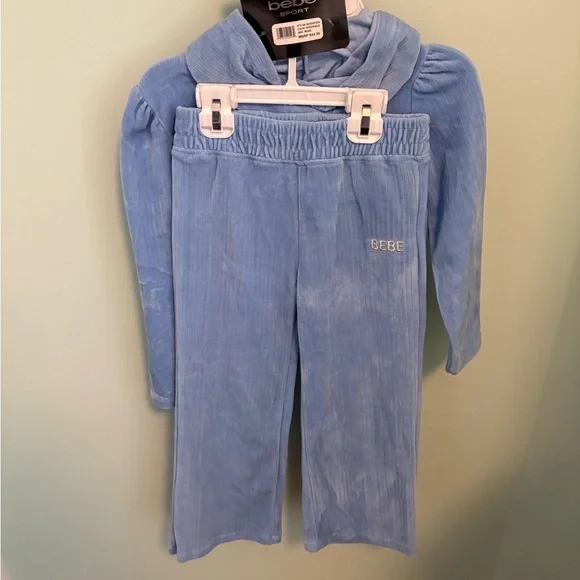 Bebe Velour Matching Set - Picture 4 of 5